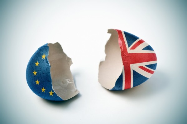 http://www.thebuy2letshop.com/will-property-prices-drop-as-a-result-of-brexit/