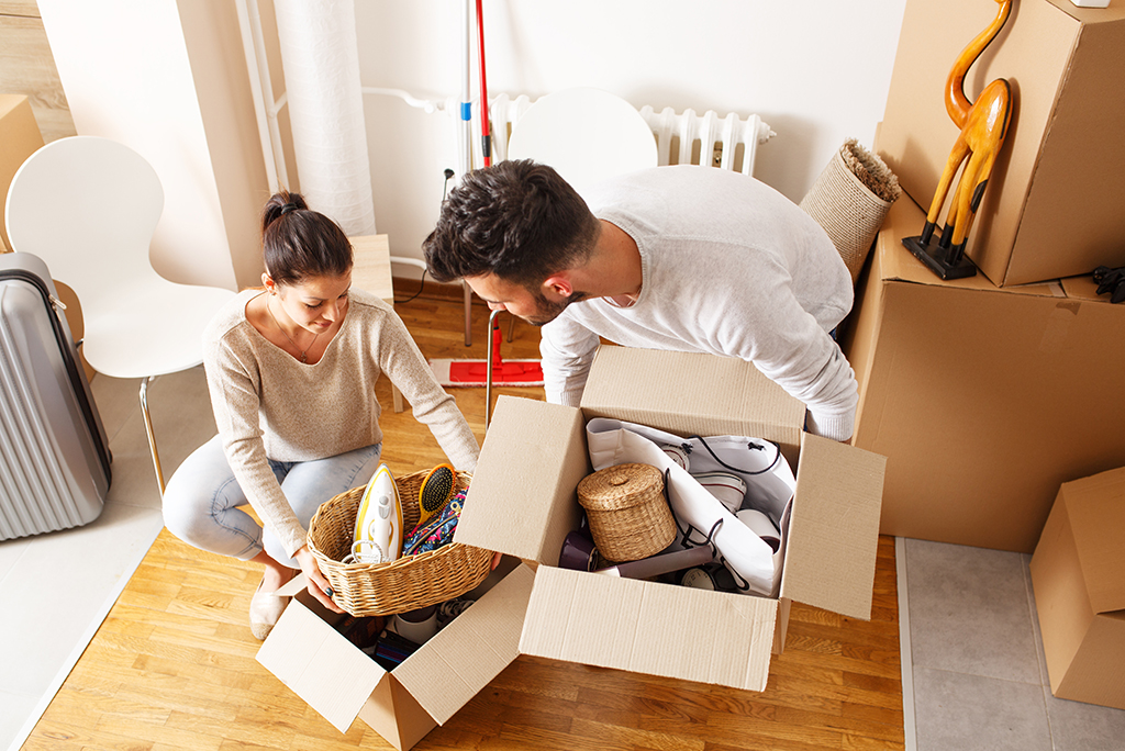 MOVE SMART: 5 ways to cut costs when moving home | The House Shop Blog