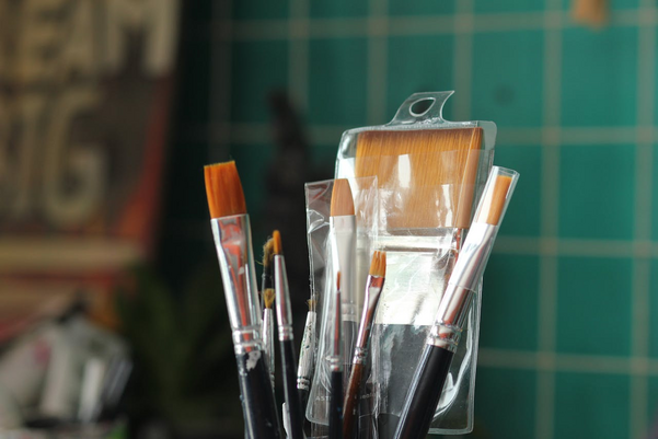 How to Pack Art Supplies When Moving Your Art Studio
